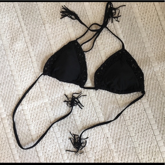 black bikini top sale